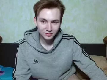 bebrovanatoly from Chaturbate
