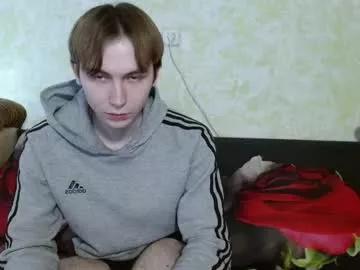 bebrovanatoly from Chaturbate
