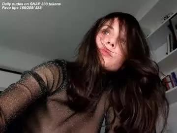 bella_alice from Chaturbate
