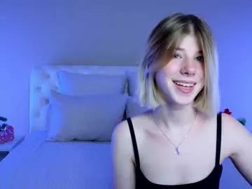 bella_amoury from Chaturbate