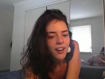 bella_bloom1 from Chaturbate