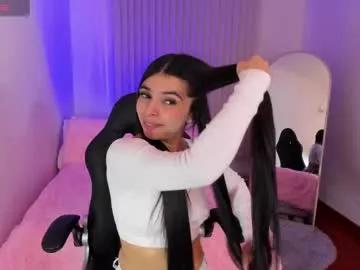 bella_blue18 from Chaturbate