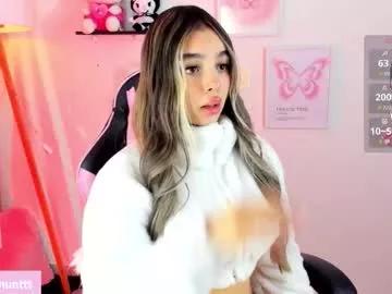 bella_hunteer from Chaturbate