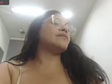 bella_lady_1_ from Chaturbate