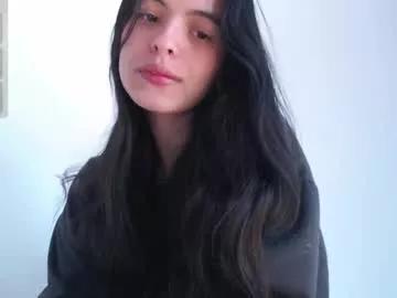 bella_musee from Chaturbate