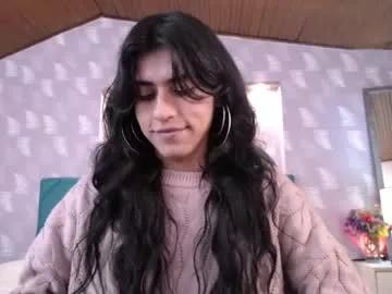 bella_poisonous from Chaturbate