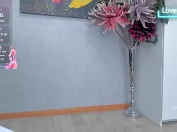 bella_posh from Chaturbate