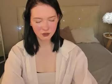 bella_royzs from Chaturbate