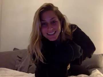 bellababy888 from Chaturbate