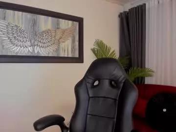 belladiamond18 from Chaturbate