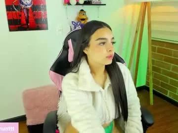 bellahunterr from Chaturbate