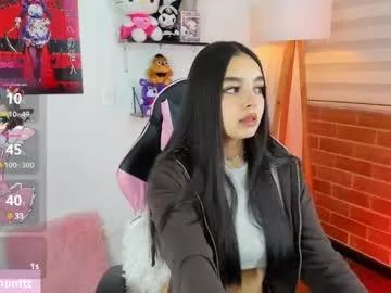 bellahunterr from Chaturbate