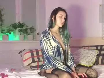 bellaward2 from Chaturbate
