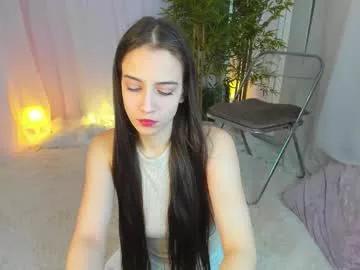 belle_wa1ker from Chaturbate
