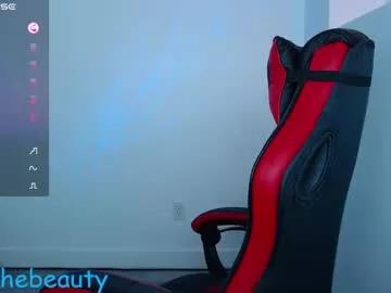 bellethebeauty20 from Chaturbate