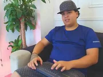 bennett_alejoo from Chaturbate