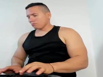 Big_pecs_1 webcams show profile image 