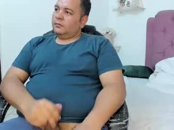 Bighotguycb webcams show profile image 