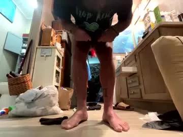 bikinky420couple from Chaturbate