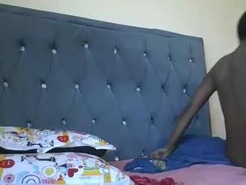 binnie_bubbles8 from Chaturbate