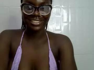 Black_petitqueen12 webcams show profile image 