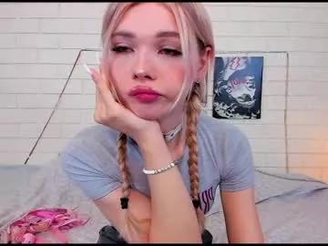 Photos of blondy_fina from Chaturbate is Freechat