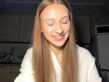 bloody_petal from Chaturbate