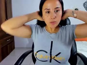 bonny_greylm from Chaturbate