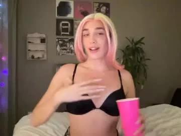 briiiibaby01 from Chaturbate