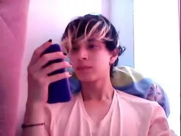 bumblubee from Chaturbate