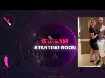 Bunnieandclyde13 webcams show profile image 