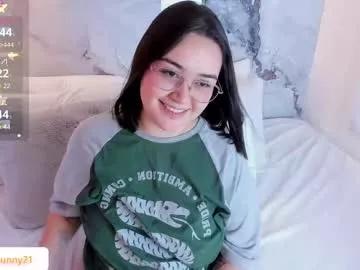 bunny0410_ from Chaturbate
