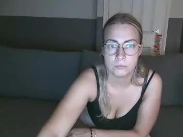 bunnyela from Chaturbate