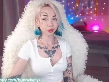bunnykelly from Chaturbate