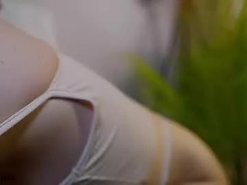call_yes from Chaturbate