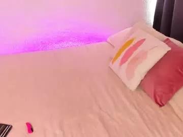 callme_val from Chaturbate