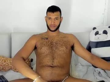 callmeby_lebron from Chaturbate