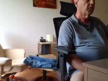 camcologne from Chaturbate