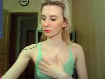 caramel_pie_ from Chaturbate