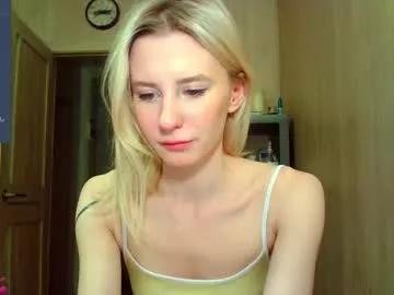 caramel_pie_ from Chaturbate