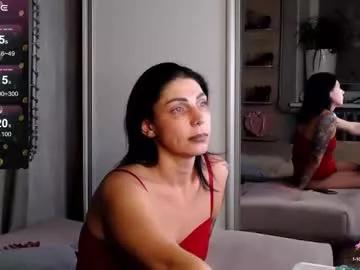 carrie_moonshine from Chaturbate