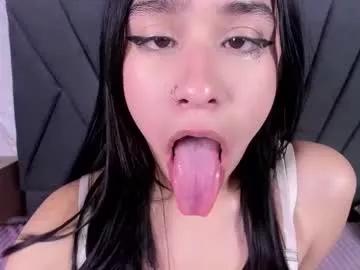 cassie_jones1 from Chaturbate