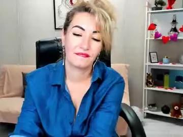 cassiejonas from Chaturbate