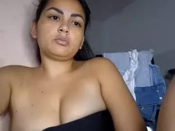 catalina827356 from Chaturbate