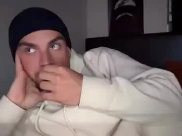 ccmanrivs120 from Chaturbate
