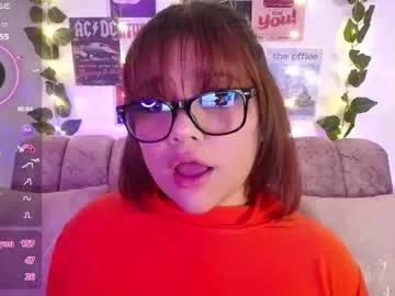chaarlotte_1 from Chaturbate
