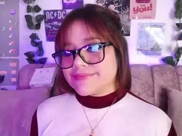 chaarlotte_1 from Chaturbate