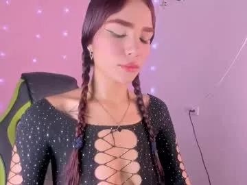 Charlotteee_02 webcams show profile image 