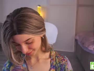 checkmypeach from Chaturbate