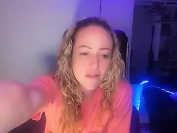 Photos of chelseelynn from Chaturbate is Freechat